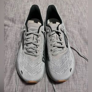 Brooks Hyperion 2 - W8.5